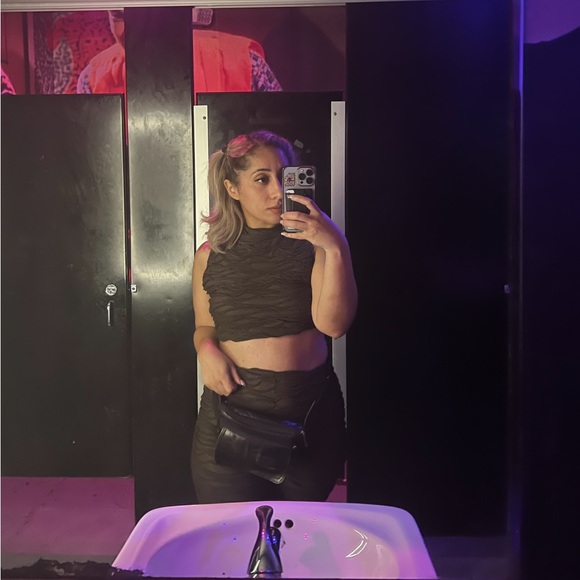 Large Y2K Brown Abstract Ruched Set Crop Top & High Waist Pants Light & Stretchy - Picture 2 of 9